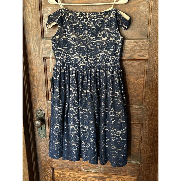NWT Eliza J Navy Blue Floral Lace Nude Lined Off Shoulder Dress Sz 10 Fit Flare - Picture 7 of 10